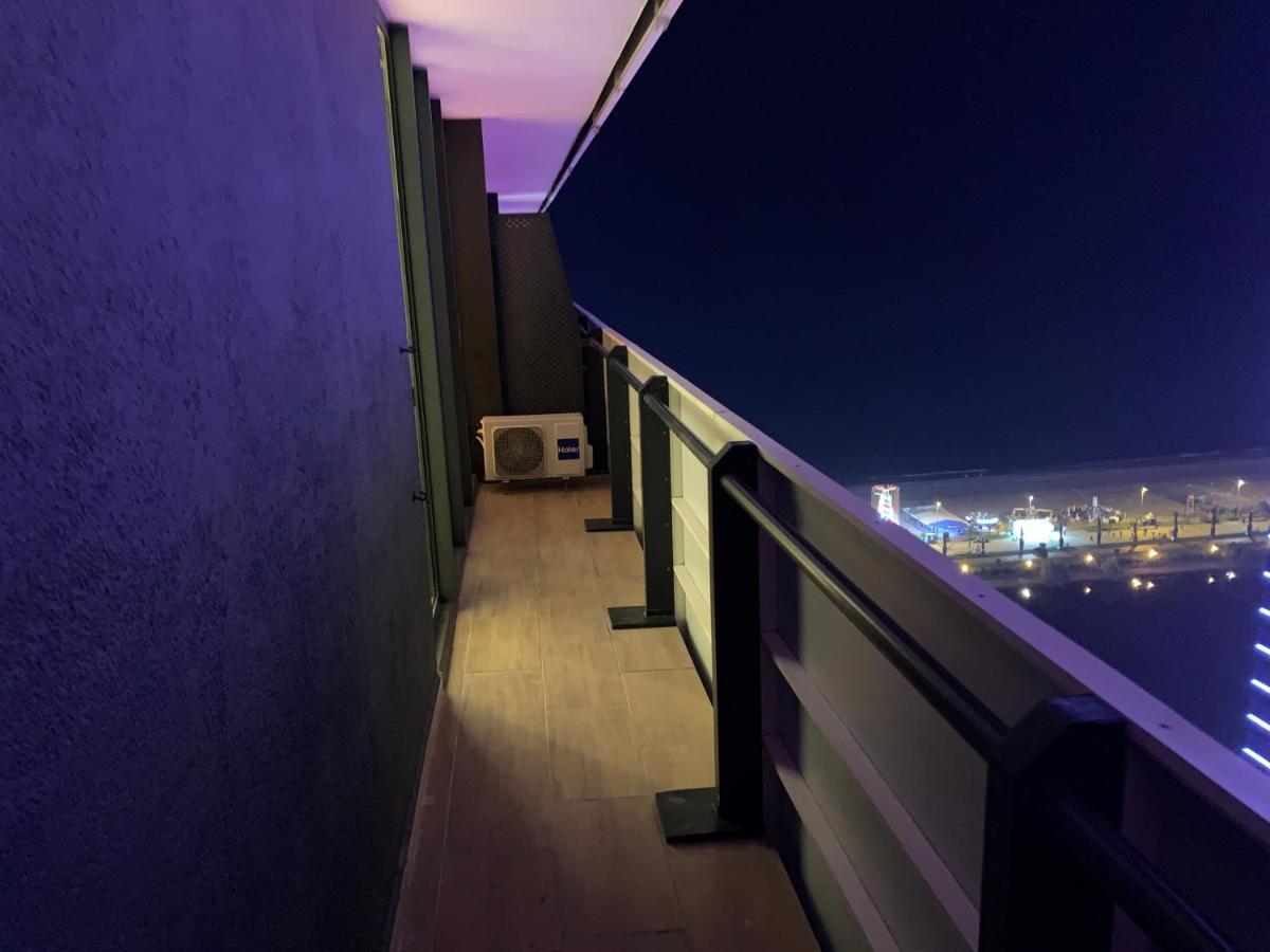 Vip Aparthotel Orbi City Sea View Batumi Eksteriør bilde