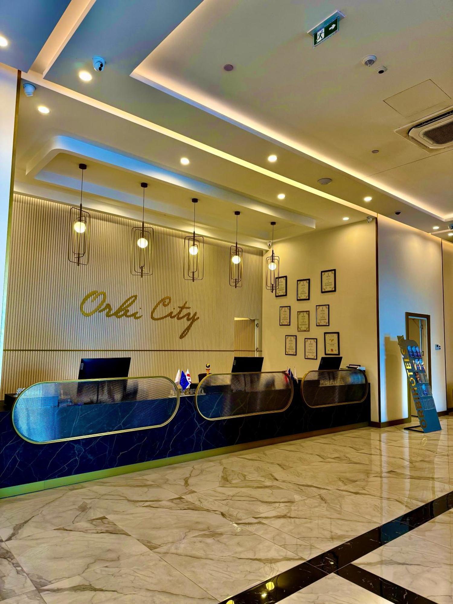 Vip Aparthotel Orbi City Sea View Batumi Eksteriør bilde