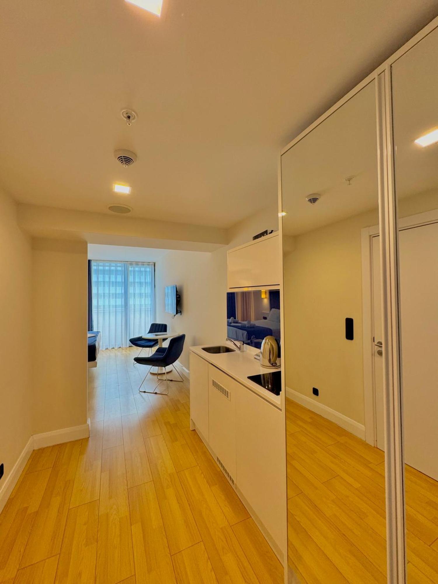 Vip Aparthotel Orbi City Sea View Batumi Eksteriør bilde