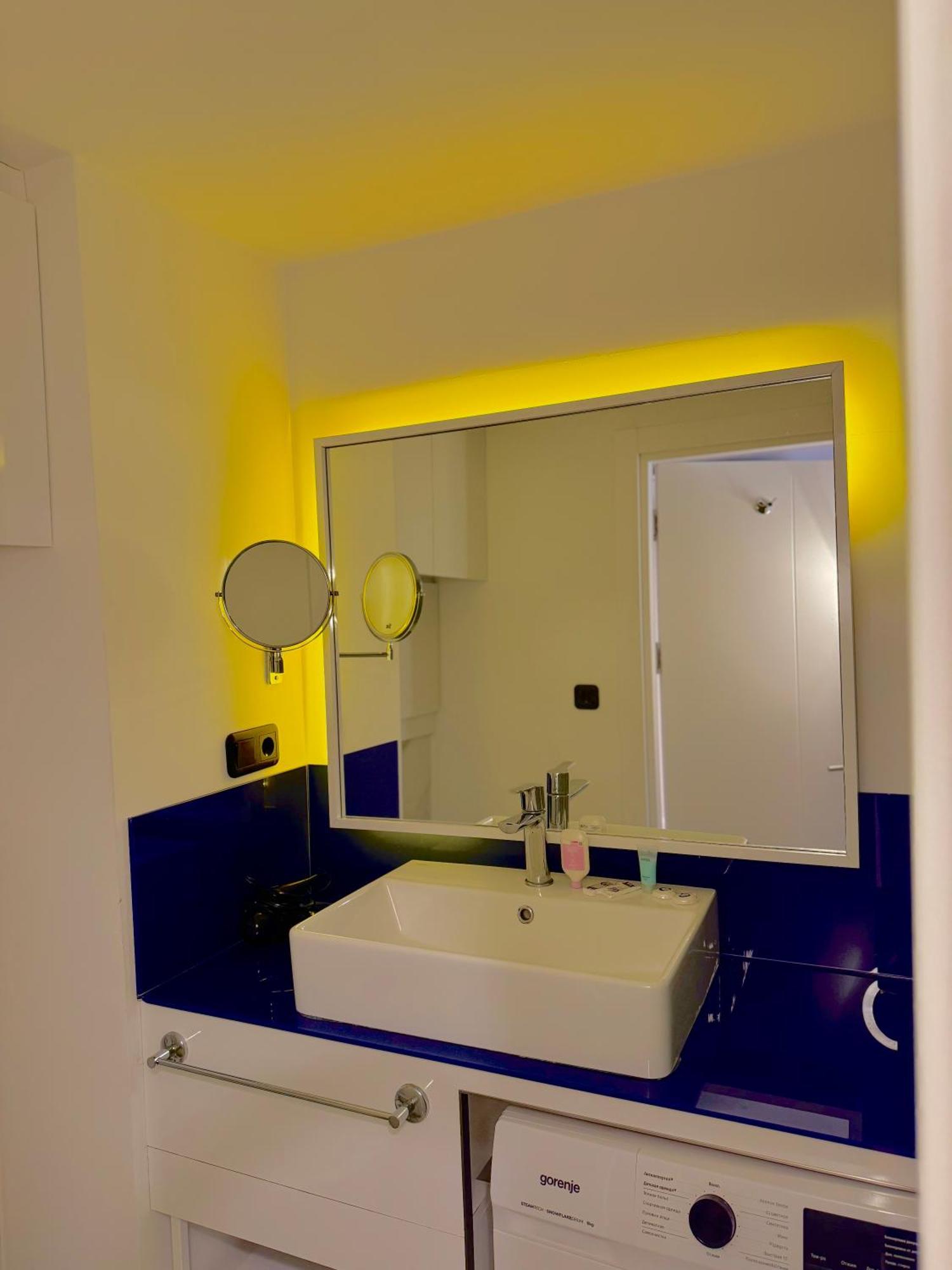 Vip Aparthotel Orbi City Sea View Batumi Eksteriør bilde